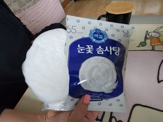 딜라이트 프로젝트  달콤한 눈꽃 간식세트( 눈꽃 솜사탕 / 레몬라임 솜사탕 / 달고나 총 7EA+스마트톡 증정) — 5점을 준 리뷰어가 2022년 5월 올린 사용 사진