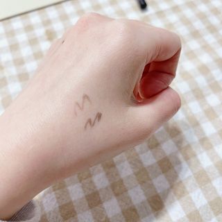 씨스터앤 퍼펙트 엣지 브러쉬 펜 라이너 2종 택 1 — 3점을 준 리뷰어가 2022년 2월 올린 사용 사진