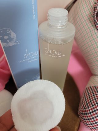슬로우 스킨스 슬로우 화산송이 클렌징 워터 — 5점을 준 리뷰어가 2021년 6월 올린 사용 사진