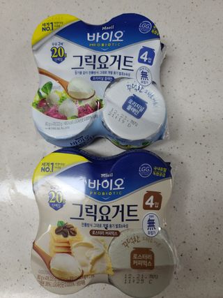 매일바이오 그릭요거트 오리지널 플레인 4개, 로스터리 커피믹스 4개 — 5점을 준 리뷰어가 2021년 12월 올린 사용 사진