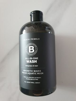 블랙페블 올인원 워시 마그네틱 웨이브 500ml — 3점을 준 리뷰어가 2021년 5월 올린 사용 사진