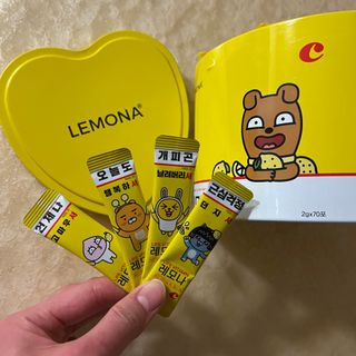 맛있는 비타민 습관 레모나 카카오프렌즈 에디션 — 5점을 준 리뷰어가 2021년 12월 올린 사용 사진