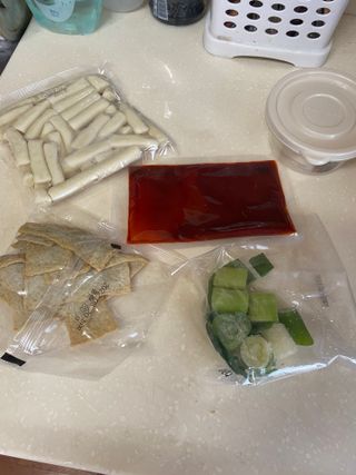 응큼떡볶이 — 5점을 준 리뷰어가 2021년 3월 올린 사용 사진
