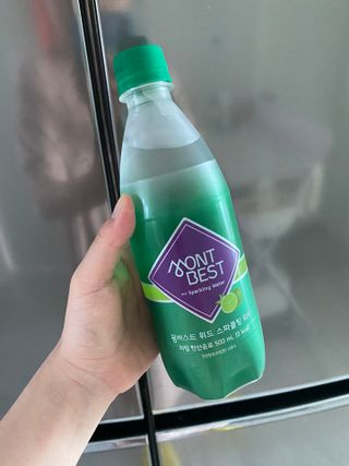 몽베스트 Montbest with Sparkling water Lime20병 — 4.5점을 준 리뷰어가 2022년 5월 올린 사용 사진
