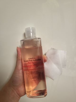 [바디셀런스] 속보습+사용감+향 모두 잡은 / 세라드린 속보습 핑크토너 300ml — 5점을 준 리뷰어가 2022년 2월 올린 사용 사진