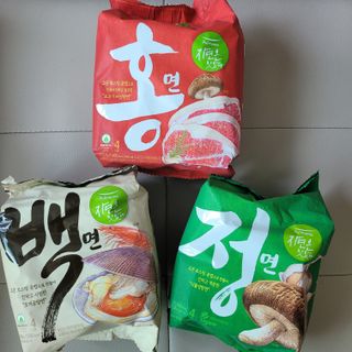 [풀무원] 자연은맛있다 정면, 백면, 홍면  세트 — 4점을 준 리뷰어가 2021년 4월 올린 사용 사진