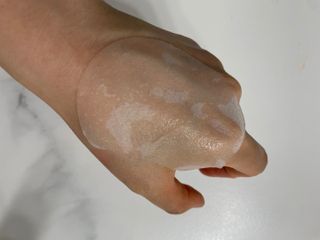 리더스코스메틱 리더스 카밍 바이오틱스 퀵 수딩 패드 — 5점을 준 리뷰어가 2022년 7월 올린 사용 사진