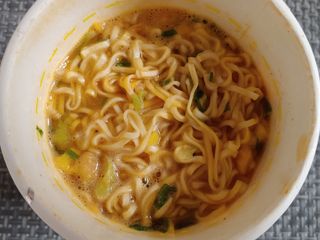 NISSIN 닛신 컵누들  4종 - 씨푸드오리지날, 씨푸드 스파이시, 씨푸드 커리, 씨푸드 XO소스 — 4점을 준 리뷰어가 2021년 11월 올린 사용 사진