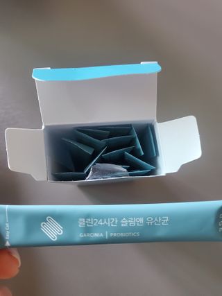 클린24시간 슬림앤유산균 1박스 (3.5g X 15포) — 4점을 준 리뷰어가 2022년 7월 올린 사용 사진