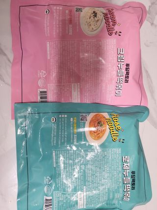 [푸딩팩토리] 로제누들떡볶이 500g / 까르보나라크림누들떡볶이 500g — 4점을 준 리뷰어가 2022년 8월 올린 사용 사진