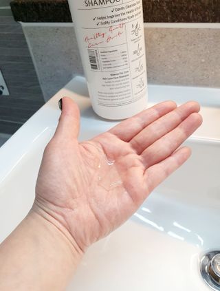 [바이오맥스] 프로코어 탈모완화샴푸 1000ml — 5점을 준 리뷰어가 2022년 8월 올린 사용 사진