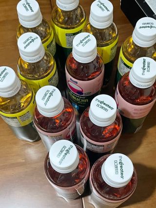 더그레잇티 콤부차 [매일유업] 더그레잇티 44kcal 콤부차 300ml *12개입 (오리지널 6개+베리리치 6개) — 5점을 준 리뷰어가 2023년 8월 올린 사용 사진