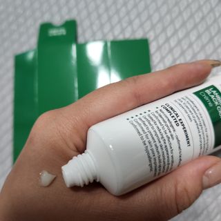 랑벨 랑바이오 블랙 시카 크림 50ml(블랙비 프로폴리스, 시카 4종, 판테놀 10 함유) — 5점을 준 리뷰어가 2022년 7월 올린 사용 사진
