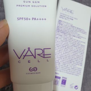 바르셀 톤업 무기자차 자외선차단제 순한 선크림 인텐시브 선 젠 50ml — 5점을 준 리뷰어가 2021년 11월 올린 사용 사진