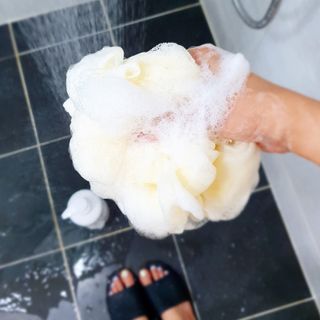 [닥터문] 센텔라 시카케어 화이트머스크 바디워시 1000ml — 5점을 준 리뷰어가 2023년 6월 올린 사용 사진
