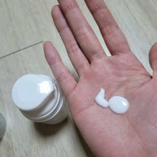 더말로지카 슈퍼 리치 리페어 — 5점을 준 리뷰어가 2020년 12월 올린 사용 사진