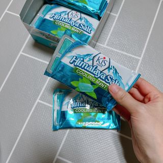 마요라 히말라야 솔트 캔디 2종-페퍼민트 맛, 라임민트 맛 — 5점을 준 리뷰어가 2022년 12월 올린 사용 사진