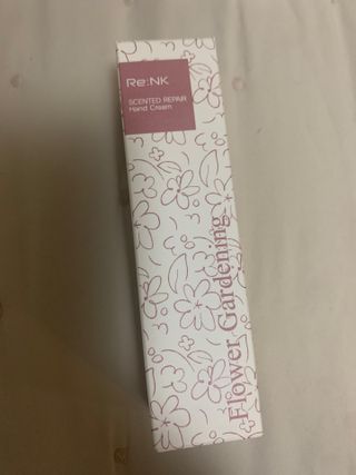 리엔케이 센티드 리페어 핸드크림 SET - 3 fragrance — 4.5점을 준 리뷰어가 2022년 11월 올린 사용 사진
