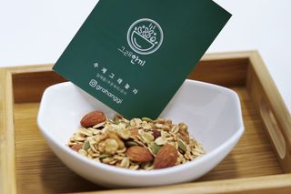 [그래한끼] 무설탕/저당 시리얼타입 수제그래놀라 (40gX10개) — 5점을 준 리뷰어가 2022년 6월 올린 사용 사진