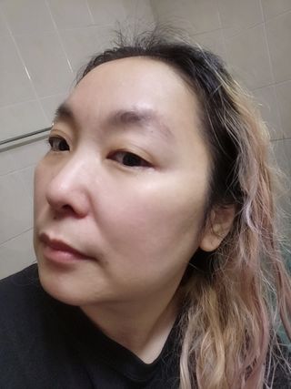 프리마인 메이크업과 들뜨는 각질까지 한방에 깐달걀로! 순하기까지한 셀베이스 그린티클렌저(200ml) — 5점을 준 리뷰어가 2023년 1월 올린 사용 사진