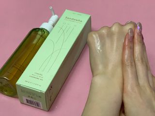 스킨큐어 산다화 순한 클렌징 동백 오일 200ml — 5점을 준 리뷰어가 2023년 4월 올린 사용 사진