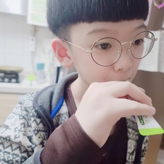 [이뮤니티플러스]우리아이 면역오키, 건강오키 _ 키즈오키 비타민초코홍삼 10포 1box — 5점을 준 리뷰어가 2022년 3월 올린 사용 사진
