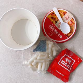 추억의 국민학교 떡볶이 국떡 컵볶이 선물박스 — 5점을 준 리뷰어가 2022년 1월 올린 사용 사진