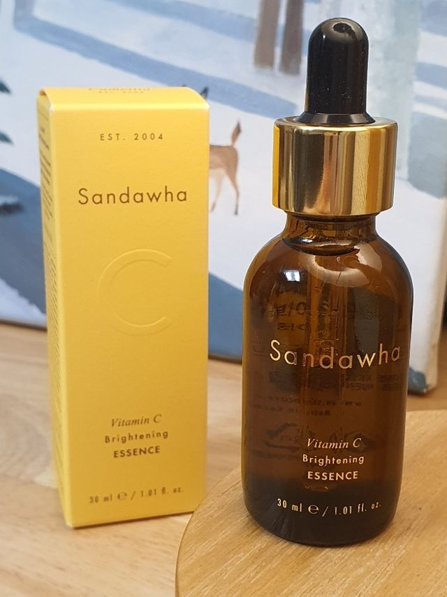 산다화 비타민c 화이트닝 에센스 30ml 리뷰 사진