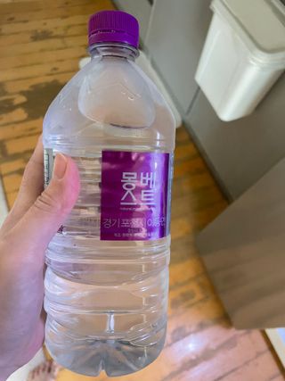 몽베스트 MONTBEST 1L 12입 — 5점을 준 리뷰어가 2022년 2월 올린 사용 사진