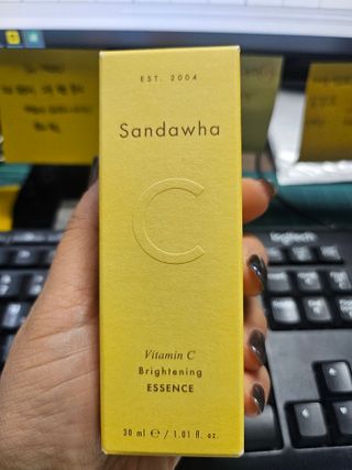 스킨큐어 산다화 비타민c 화이트닝 에센스 30ml — 5점을 준 리뷰어가 2024년 1월 올린 사용 사진