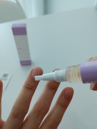 뷰젤 매직케어 네일솔루션 손발톱 보습 영양제 펜슬타입 5ml — 4.5점을 준 리뷰어가 2022년 3월 올린 사용 사진
