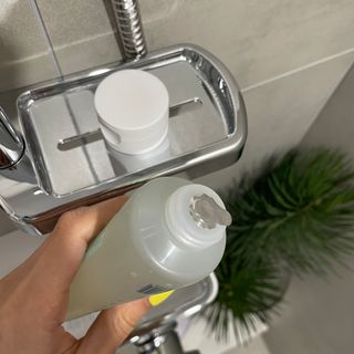 닥터에프파이브 젤리스크럽 소프트 클렌징폼 120ml — 5점을 준 리뷰어가 2022년 6월 올린 사용 사진