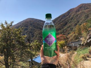 몽베스트 Montbest with Sparkling water Plain 20병 — 5점을 준 리뷰어가 2021년 11월 올린 사용 사진