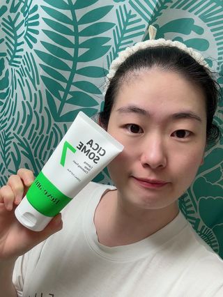 나우 [리브엠] 화해 1등 각질 클렌저! 시카좀 카밍 딥 클렌징 폼 — 5점을 준 리뷰어가 2025년 6월 올린 사용 사진