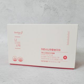 12월 15일 출시, 건강기능식품 브랜드 본리브 나 다운 시작 제품 3종 — 5점을 준 리뷰어가 2021년 2월 올린 사용 사진