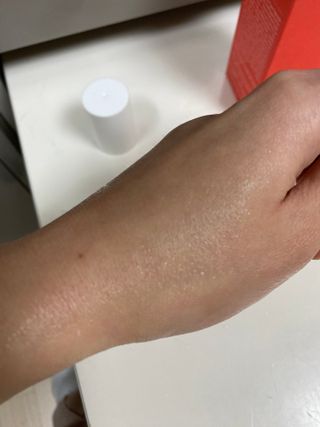 산다화 더블 이펙트 안티 링클 세럼 50ml — 4.5점을 준 리뷰어가 2023년 2월 올린 사용 사진