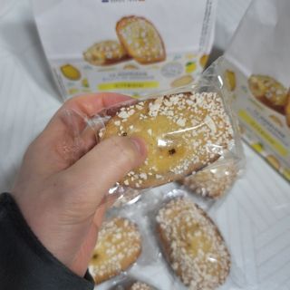 [메종콜리브리] 프랑스 마들렌 메종콜리브리 레몬 마들렌 2팩 — 5점을 준 리뷰어가 2022년 1월 올린 사용 사진