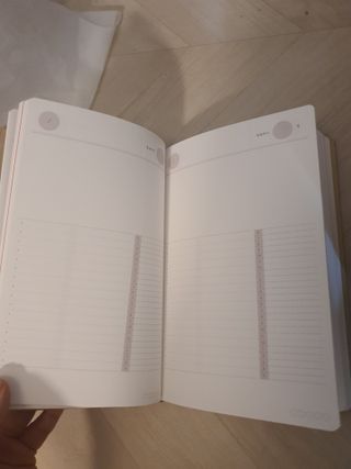 응원과 위로가 필요한 당신에게  리훈 하고싶은말 스터디 플래너 — 5점을 준 리뷰어가 2021년 5월 올린 사용 사진