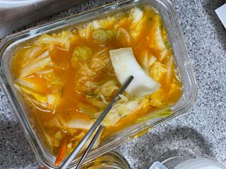 셰프애찬 단호박 백김치 1kg — 5점을 준 리뷰어가 2022년 10월 올린 사용 사진