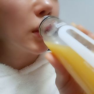 BLENDY'S 핑크 스무디+블론디 스무디 — 4점을 준 리뷰어가 2021년 12월 올린 사용 사진