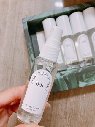 디어포레스트 [5개세트] 숲속의 하루 패브릭미스트 (섬유향수/ 룸스프레이) 50ml 5개 — 3점을 준 리뷰어가 2022년 9월 올린 사용 사진