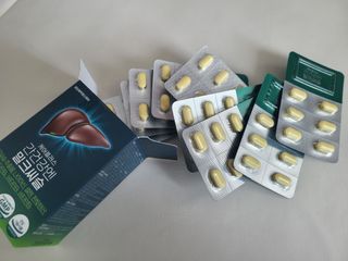 [경남제약헬스케어] 케어플러스 간건강엔 밀크씨슬 500mg 60정/2개월분/비타민B 5종+세레늄 — 5점을 준 리뷰어가 2024년 1월 올린 사용 사진