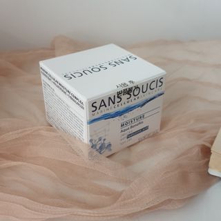 산수시 아쿠아 베네핏 24h 수부지 물광 속건조 수분크림 50ml — 5점을 준 리뷰어가 2021년 7월 올린 사용 사진