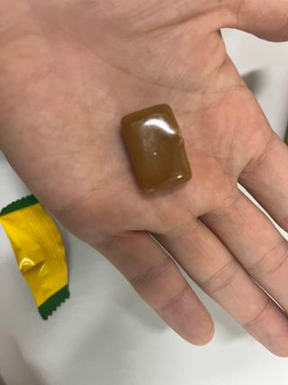 (주) 피치코리아 믹스커피캔디76g x2개입 — 4점을 준 리뷰어가 2022년 11월 올린 사용 사진