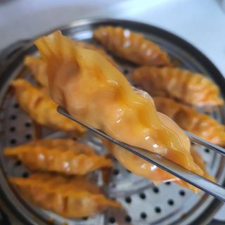 한만두 진한 해물맛 짬뽕만두 1kg — 4점을 준 리뷰어가 2021년 4월 올린 사용 사진