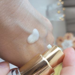 [밀리밀리] 62,000원 상당✨단백질 광채 앰플 글로잉프로앰플 — 5점을 준 리뷰어가 2024년 12월 올린 사용 사진