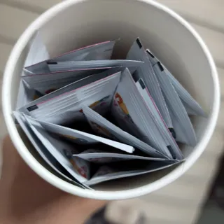 [몸엔용] 녹용 담은 탱탱 콜라겐 녹용 콜라겐 젤리 15g x 20포 — 5점을 준 리뷰어가 2022년 4월 올린 사용 사진