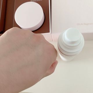 프리마인 바르기만 하면 철벽 스킨케어+24시간 마스크팩 효과. 셀라브 리제너레이팅 시스템 부스터+크림 세트 — 5점을 준 리뷰어가 2023년 7월 올린 사용 사진