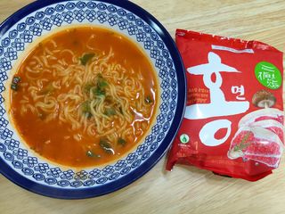 [풀무원] 자연은맛있다 정면, 백면, 홍면  세트 — 5점을 준 리뷰어가 2021년 4월 올린 사용 사진