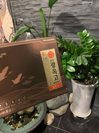 광동제약 [광동] 광옥고 홍삼 본 밸런스 30포 + 쇼핑백 — 5점을 준 리뷰어가 2021년 12월 올린 사용 사진